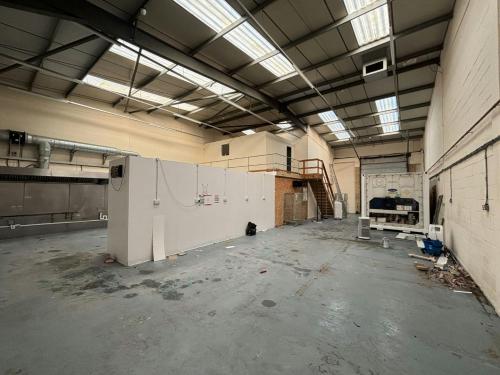 Unit 17, Chamberlayne Road, Bury St. Edmunds, IP32
