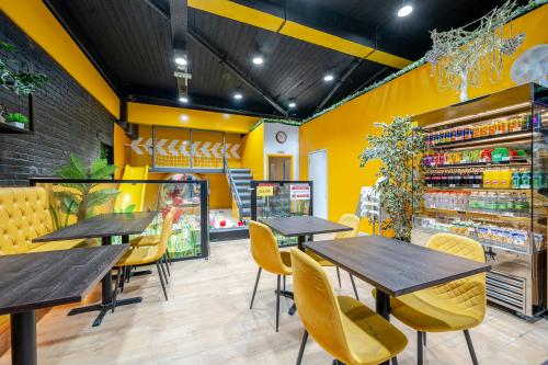 93 Stroud Green Road, Finsbury Park, London, N14