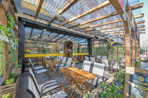 Unit 7, Frogmore Industrial Estate, Acton Lane, Park Royal, London, NW10