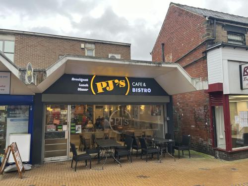 50 Market Street, Barnsley, S70