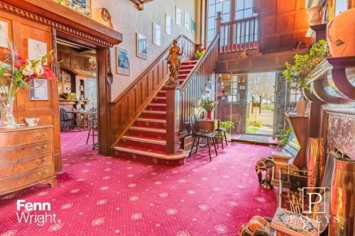 The Rock Hotel, 1 Third Avenue, Frinton On Sea, CO13