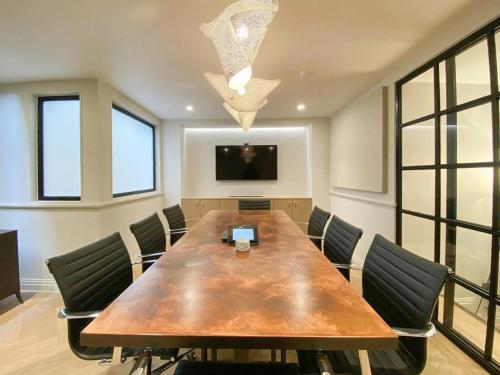 2 Windmill Street, Fitzrovia, London, W1T