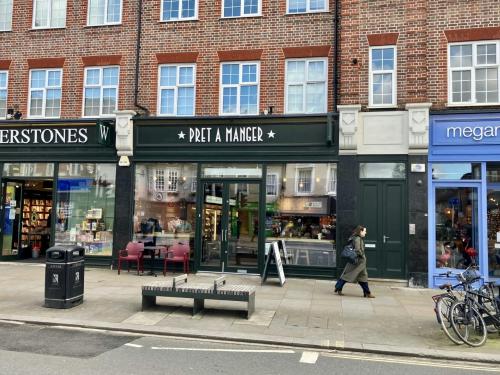 21 King Street, Twickenham, TW1