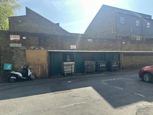 Evesham Walk, Mostyn Road, Camberwell, London, SW9