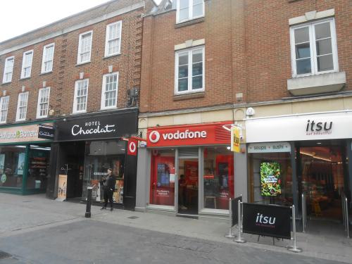 25 Peascod Street, Windsor, SL4