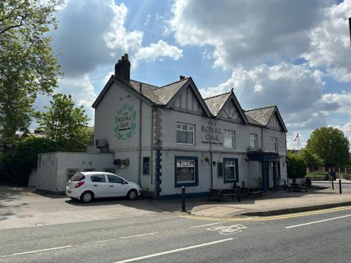496 Oldham Road, Failsworth, Manchester, M35