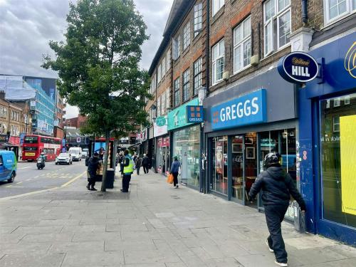 1 Station Road, Wood Green, London, N22