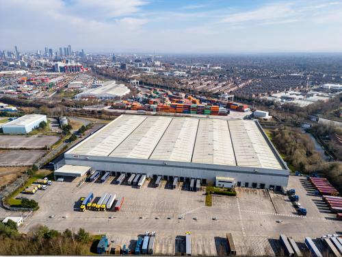 OXW333, Fraser Place, Trafford Park, Manchester, M17