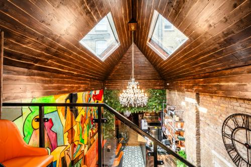 94 Brick Lane, Spitalfields, London, E1