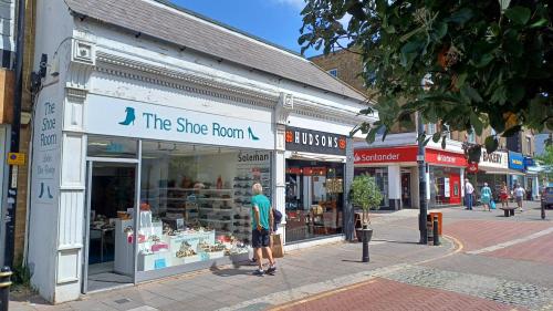 131/133 Mortimer Street, Herne Bay, CT6