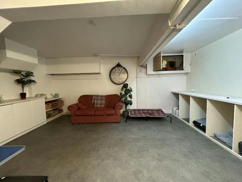 3 Central Parade, Hoe Street, Walthamstow, London, E17