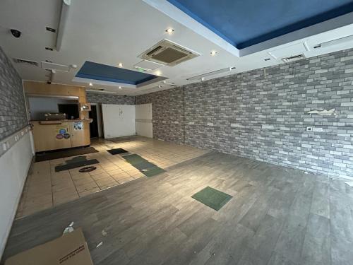 2 Central Parade, Hoe Street, Walthamstow, London, E17