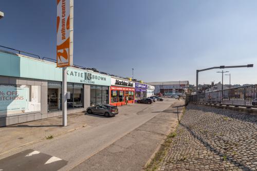 Unit 6, The Pelham Centre, Canwick Road, Lincoln, LN5