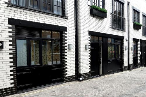 1-6 Pratt Mews, Camden, London, NW1