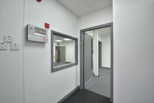 Unit D2, Northbank Industrial Estate, Gilchrist Road, Irlam, Manchester, M44