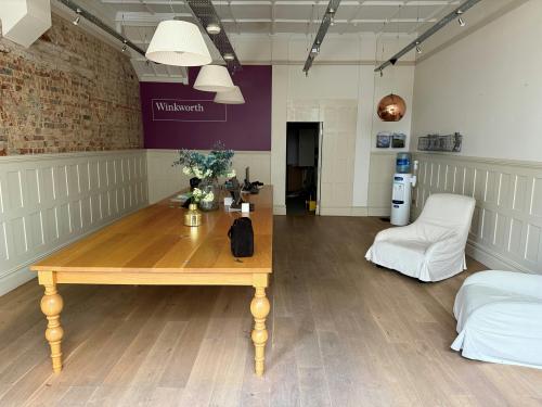 45 Warwick Street, Worthing, BN11