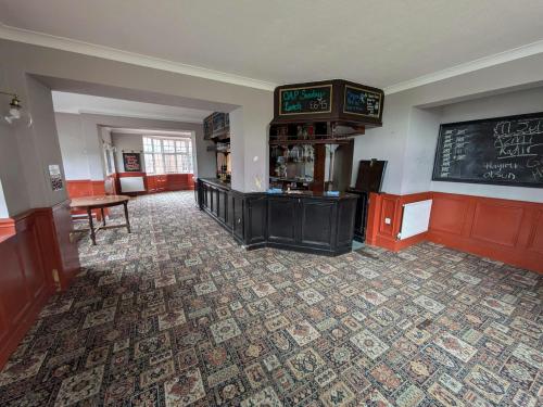 The Royal Oak, 89 Oak Hill, Wood Street Village, Guildford, GU3