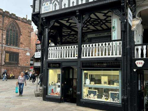 2-4 Eastgate Street, Chester, CH1