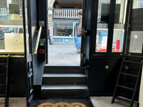 2-4 Eastgate Street, Chester, CH1