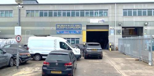 Unit 14, Slough Interchange Industrial Estate, Slough, SL2