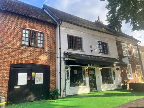 31 High Street, Wendover, HP22