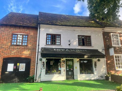 31 High Street, Wendover, HP22