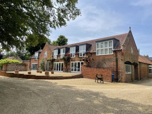 The Old Stables Brancaster Hall, Main Road, Kings Lynn, PE31