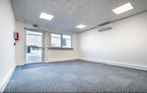 V9 Vector Park, Forest Road, Feltham, TW13