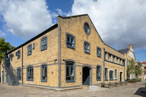 The Bottle Factory, 12 Ossory Road, Walworth, London, SE1