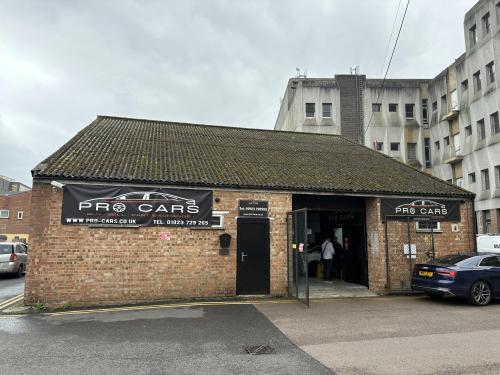 ProCars UK, Wellstones, Watford, WD17