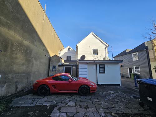 95A High Street, Sheerness, ME12