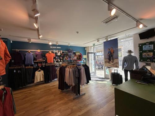 24 The Square, Winchester, SO23