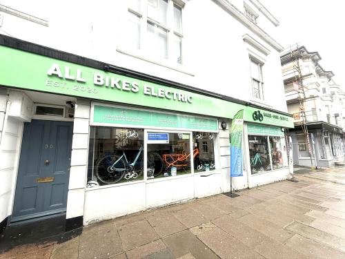30 Queens Road, North Laine, Brighton, BN1