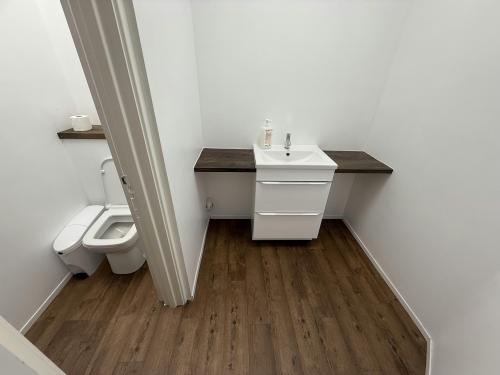 27 Waterfront, Brighton Marina Village, Brighton, BN2