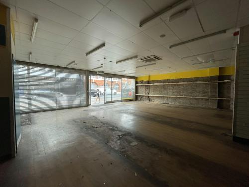 341-343 Green Lanes, Palmers Green, London, N13
