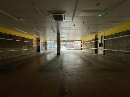 341-343 Green Lanes, Palmers Green, London, N13