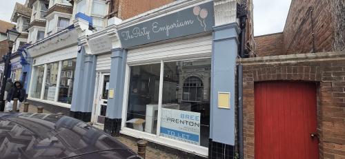 34 High Street, Seaford, BN25