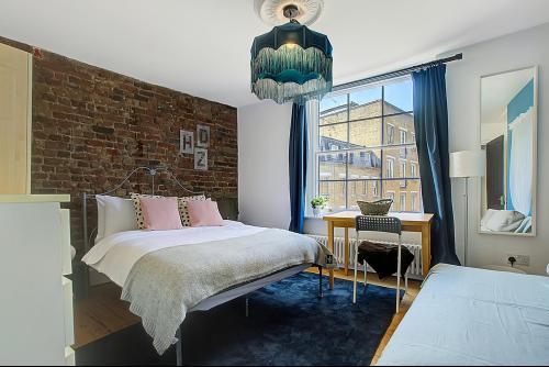 340 Old Street, London, EC1V