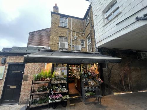 252 High Street, Bromley, BR1