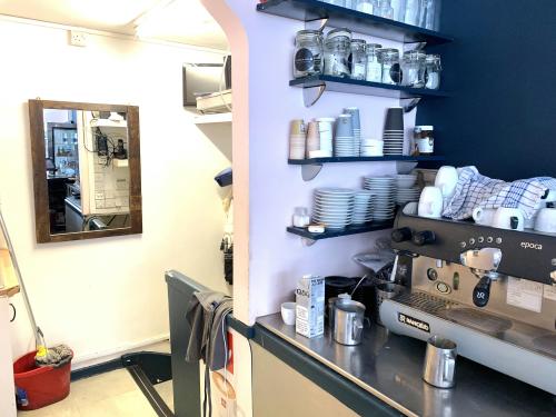107 St. James's Street, Brighton, BN2