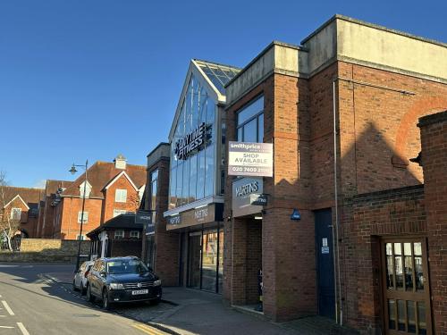 1 The New Arcade, The Marquee Centre, Railway Street, Hertford, SG14