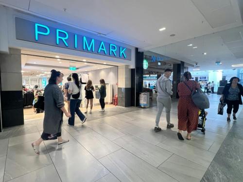Unit 10, Harpur Centre, Horne Lane Mall, Bedford, MK40