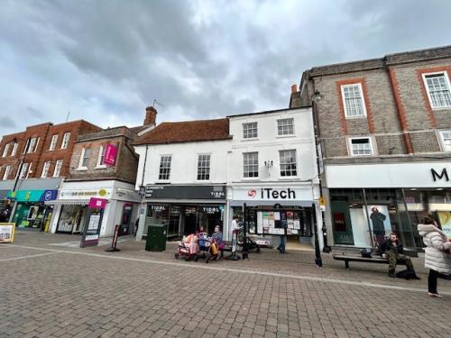 23 & 24 Northbrook Street, Newbury, RG14