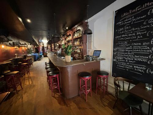 54, Islington Park Street, Islington, London, N1