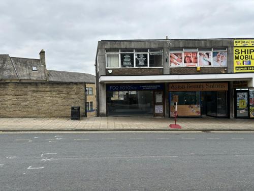 33 Kirkgate, Shipley, BD18