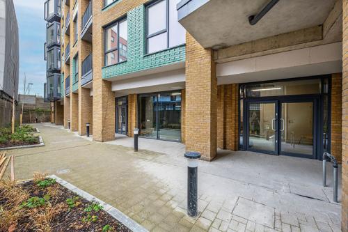 Unit 1, 2 Varcoe Road, Bermondsey, London, SE16