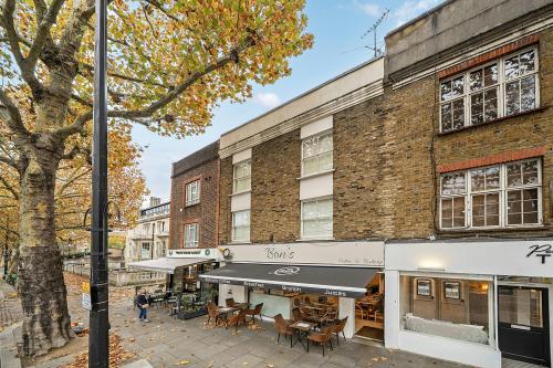 6 Ladbroke Grove, Ladbroke Grove, London, W11