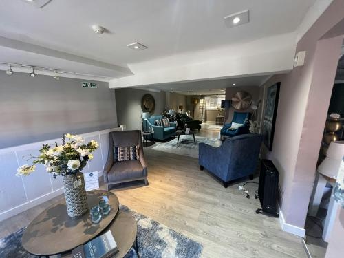 60-62 East Street, Horsham, RH12