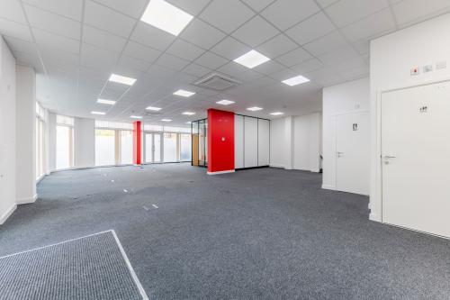 Unit A Quinton Court, Plough Way, Rotherhithe, London, SE16