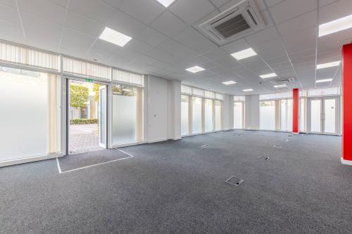Unit A Quinton Court, Plough Way, Rotherhithe, London, SE16